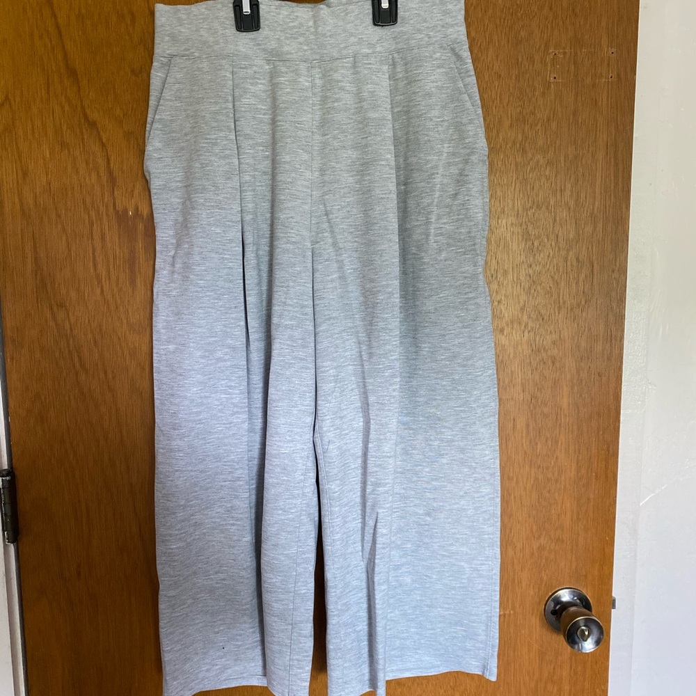 Lululemon pants